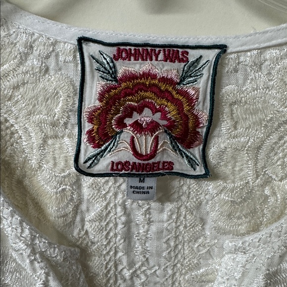 Johnny Was linen blouse - Picture 2 of 5